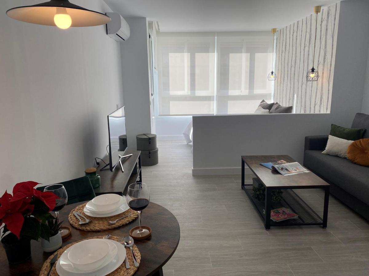Carmen'S Cozy Apartment Торремолинос Экстерьер фото